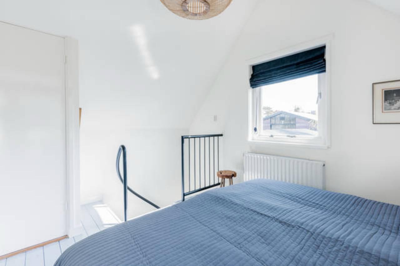 Tiny House De Oude Berg Villa Bergen Bagian luar foto
